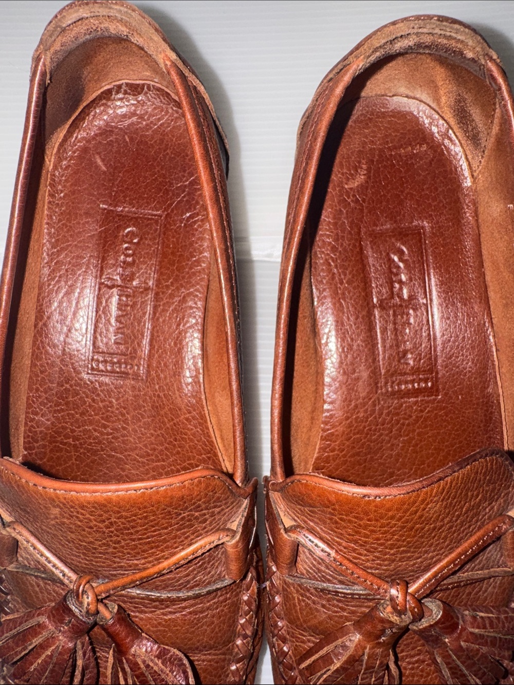 Vintage Cole Haan Women's Brown Leather Tassel Loafers - Picture 5 of 6